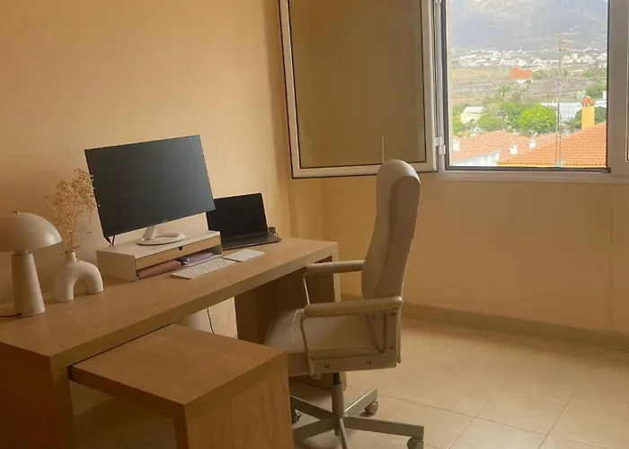 2 Bedroom South Tenerife Apartament *